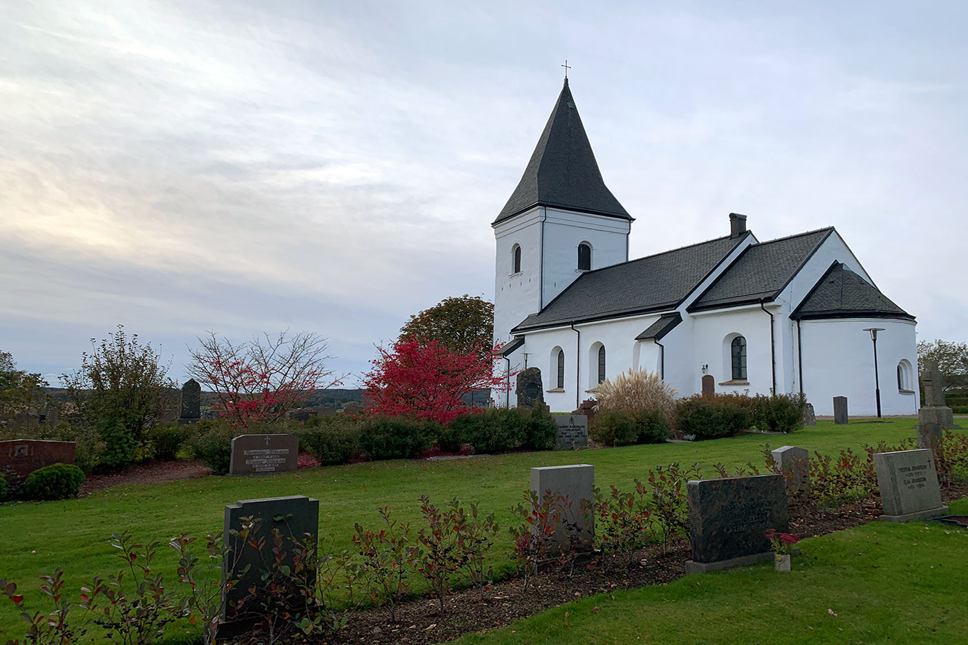 Kyrkan i Holm